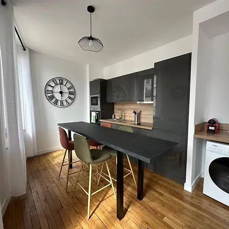 Madrid, Votre Refuge Cosy Et Accueillant 랭스